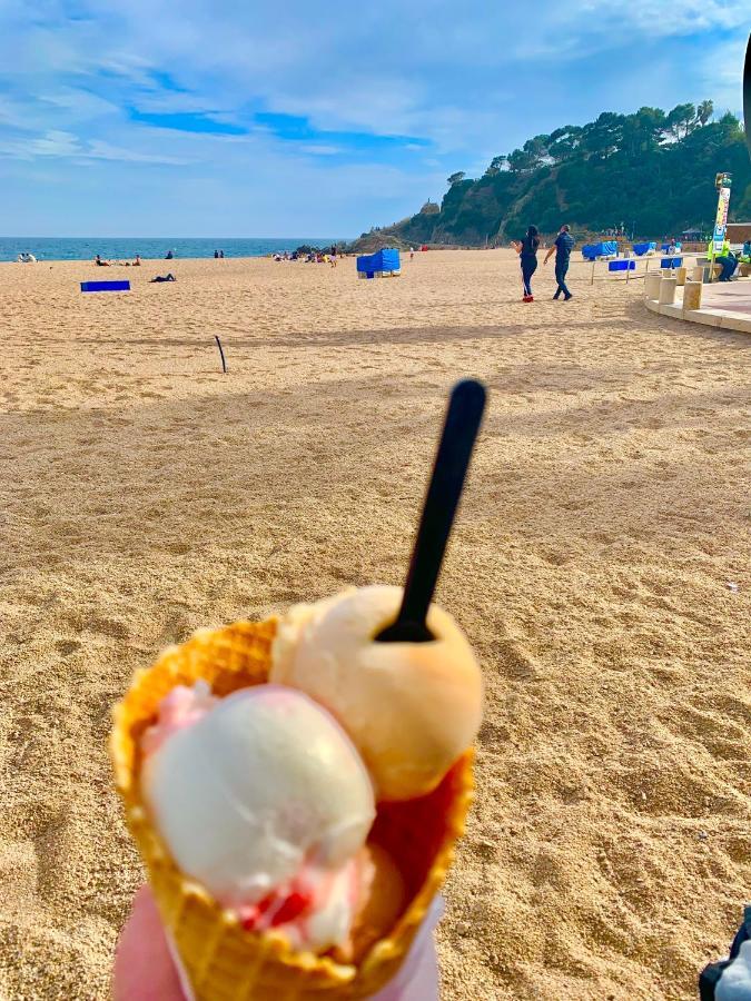 Kelly'S Beach Home Lloret de Mar Kültér fotó